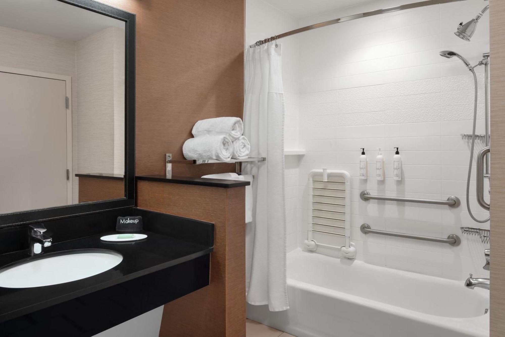 Fairfield Inn & Suites By Marriott Orlando Kissimmee/Селебрейшн Экстерьер фото