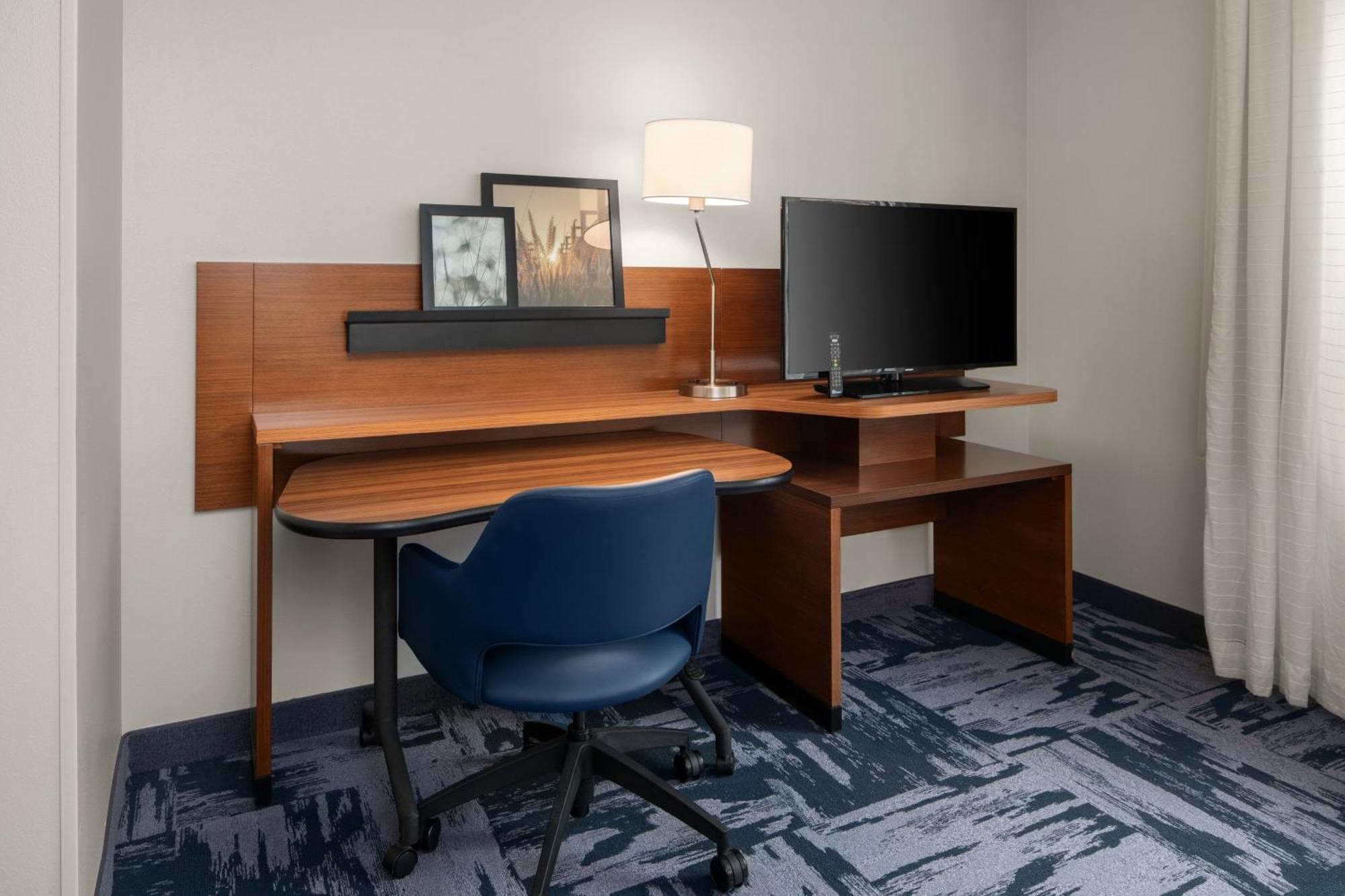 Fairfield Inn & Suites By Marriott Orlando Kissimmee/Селебрейшн Экстерьер фото